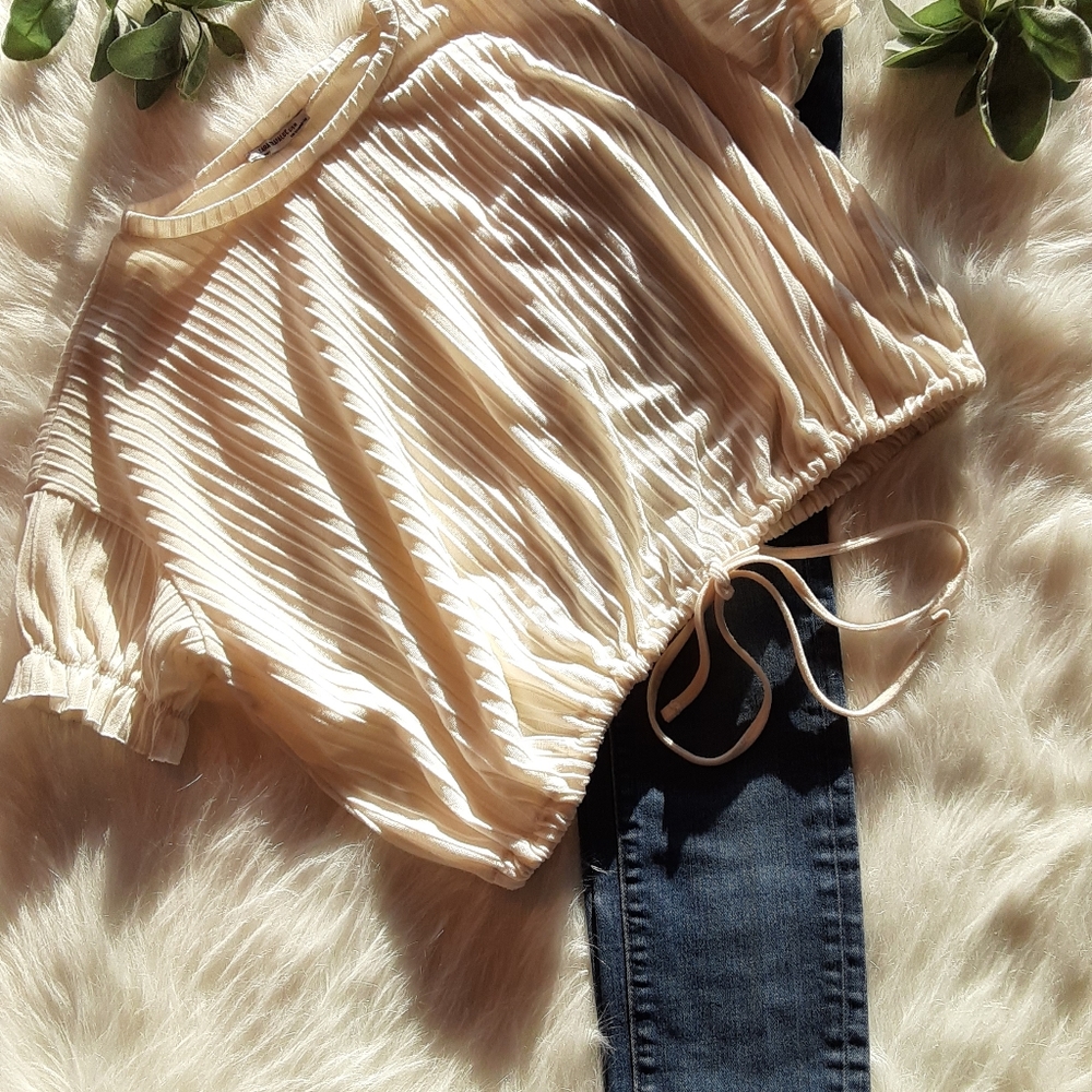 Zara Trafaluc ribbed crop top